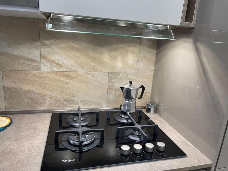 Nel Quartiere Bayres Suite Completamente Rinnovata Milano Dış mekan fotoğraf