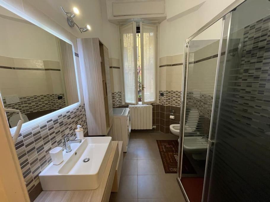 Nel Quartiere Bayres Suite Completamente Rinnovata Milano Dış mekan fotoğraf