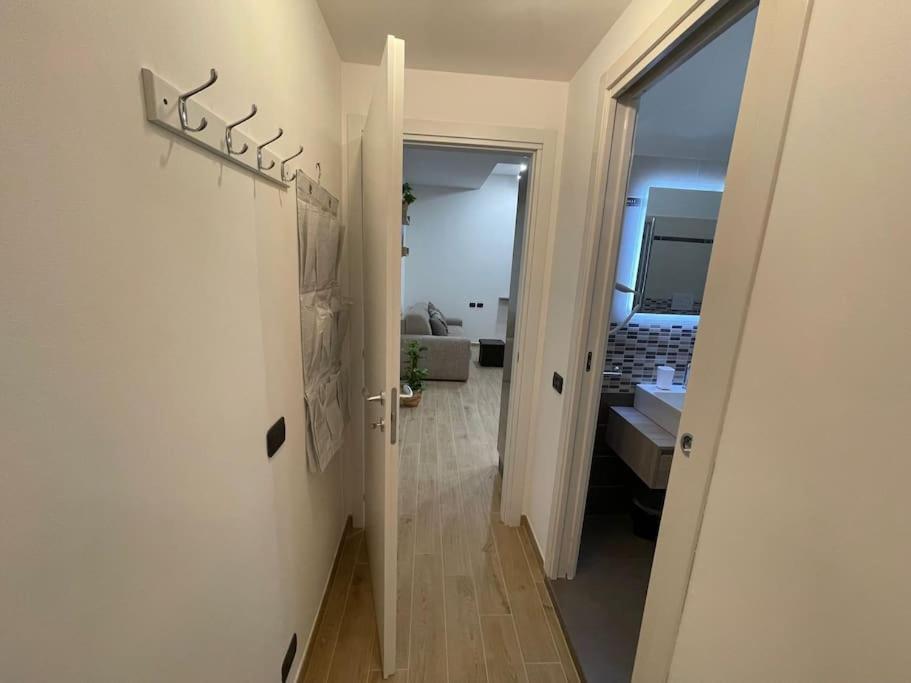 Nel Quartiere Bayres Suite Completamente Rinnovata Milano Dış mekan fotoğraf