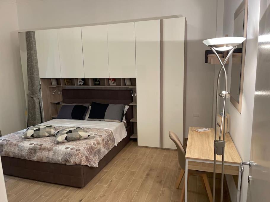 Nel Quartiere Bayres Suite Completamente Rinnovata Milano Dış mekan fotoğraf