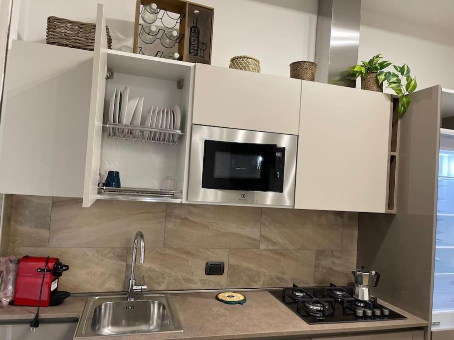 Nel Quartiere Bayres Suite Completamente Rinnovata Milano Dış mekan fotoğraf